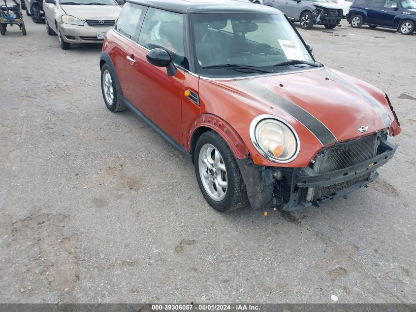 2011 MINI COOPER