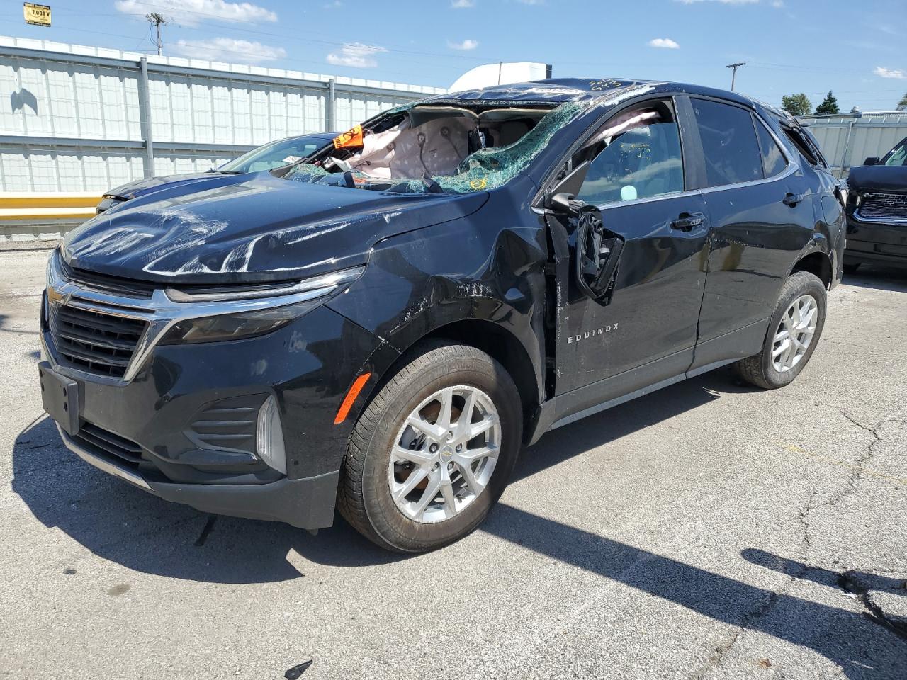 2022 CHEVROLET EQUINOX LT