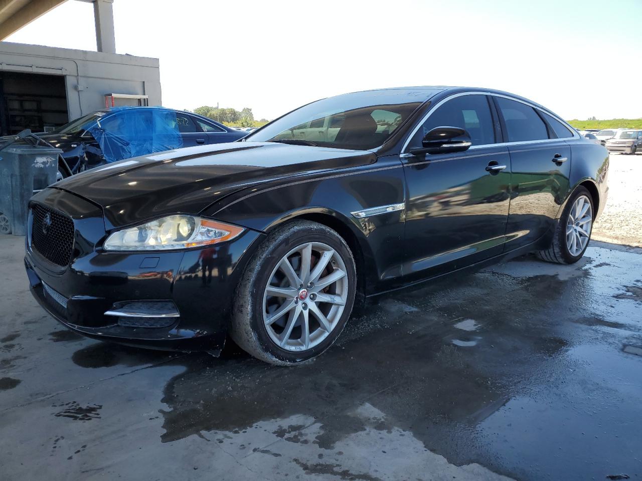 2015 JAGUAR XJ