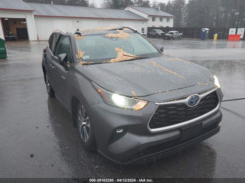 2021 TOYOTA HIGHLANDER HYBRID XLE