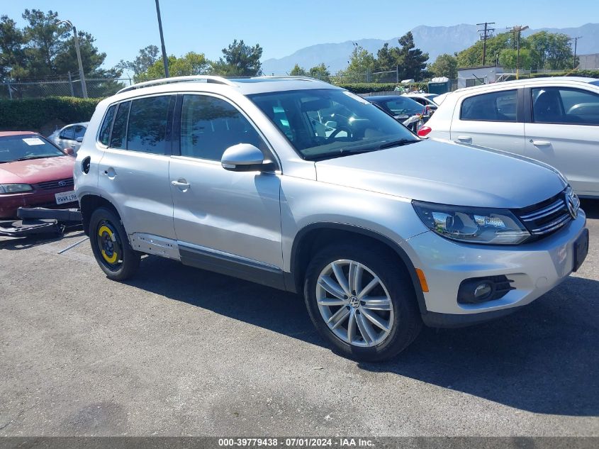 2016 VOLKSWAGEN TIGUAN SE