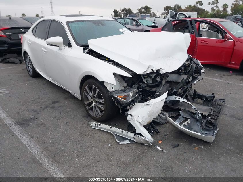 2020 LEXUS IS 300