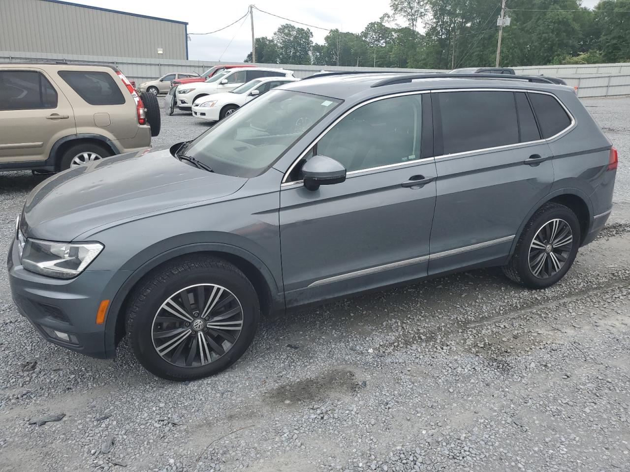 2018 VOLKSWAGEN TIGUAN SE