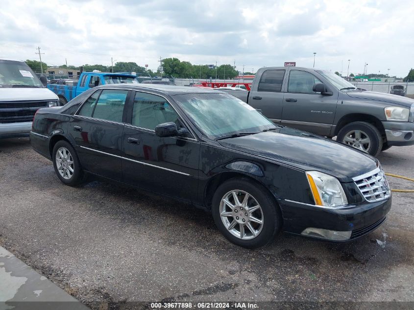 2010 CADILLAC DTS LUXURY COLLECTION