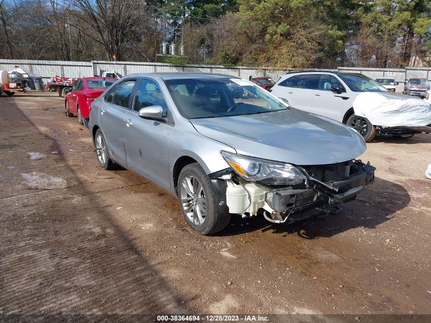 2016 TOYOTA CAMRY SE