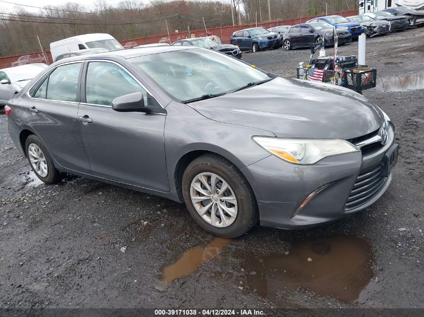 2016 TOYOTA CAMRY LE