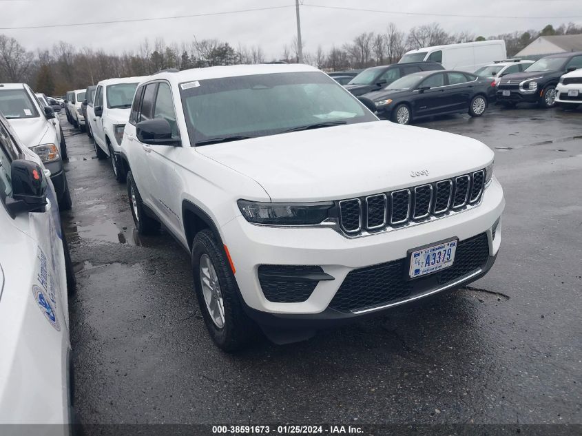 2024 JEEP GRAND CHEROKEE LAREDO 4X4