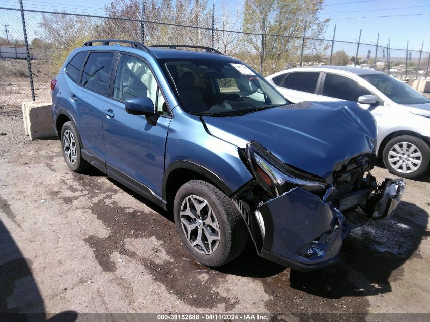 2022 SUBARU FORESTER PREMIUM