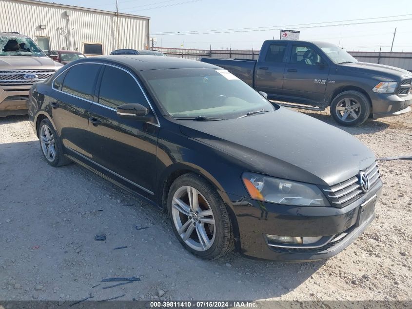 2013 VOLKSWAGEN PASSAT TDI SE W/SUNROOF   NAV