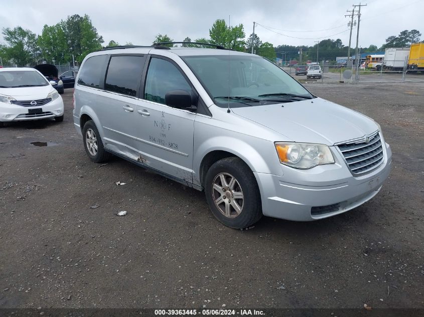 2010 CHRYSLER TOWN & COUNTRY LX