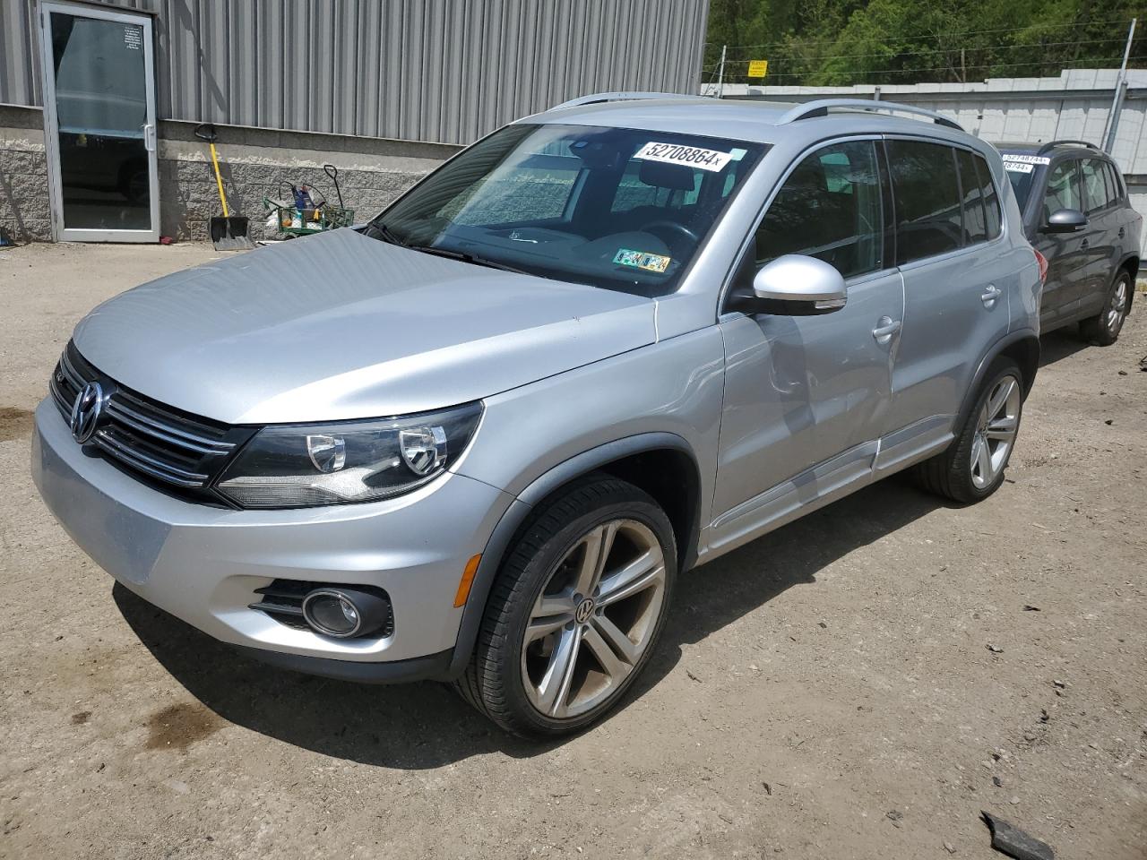 2016 VOLKSWAGEN TIGUAN S