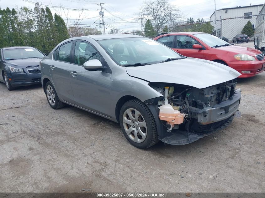 2013 MAZDA MAZDA3 I SPORT