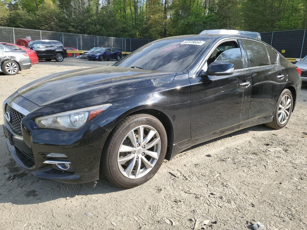 2015 INFINITI Q50 BASE