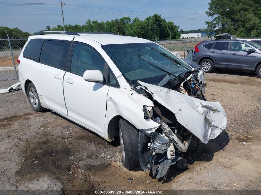 2011 TOYOTA SIENNA LE V6