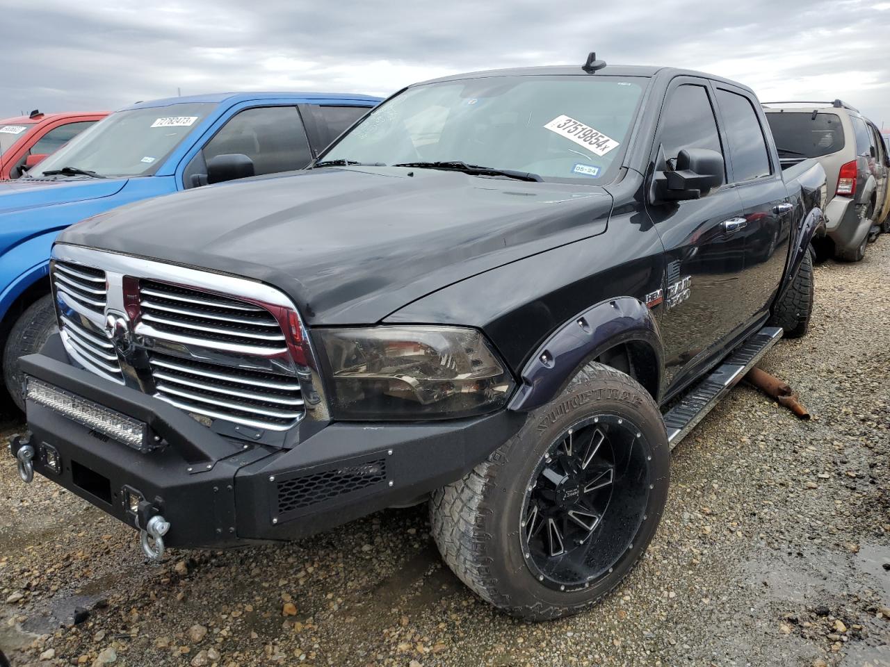 2017 RAM 1500 SLT