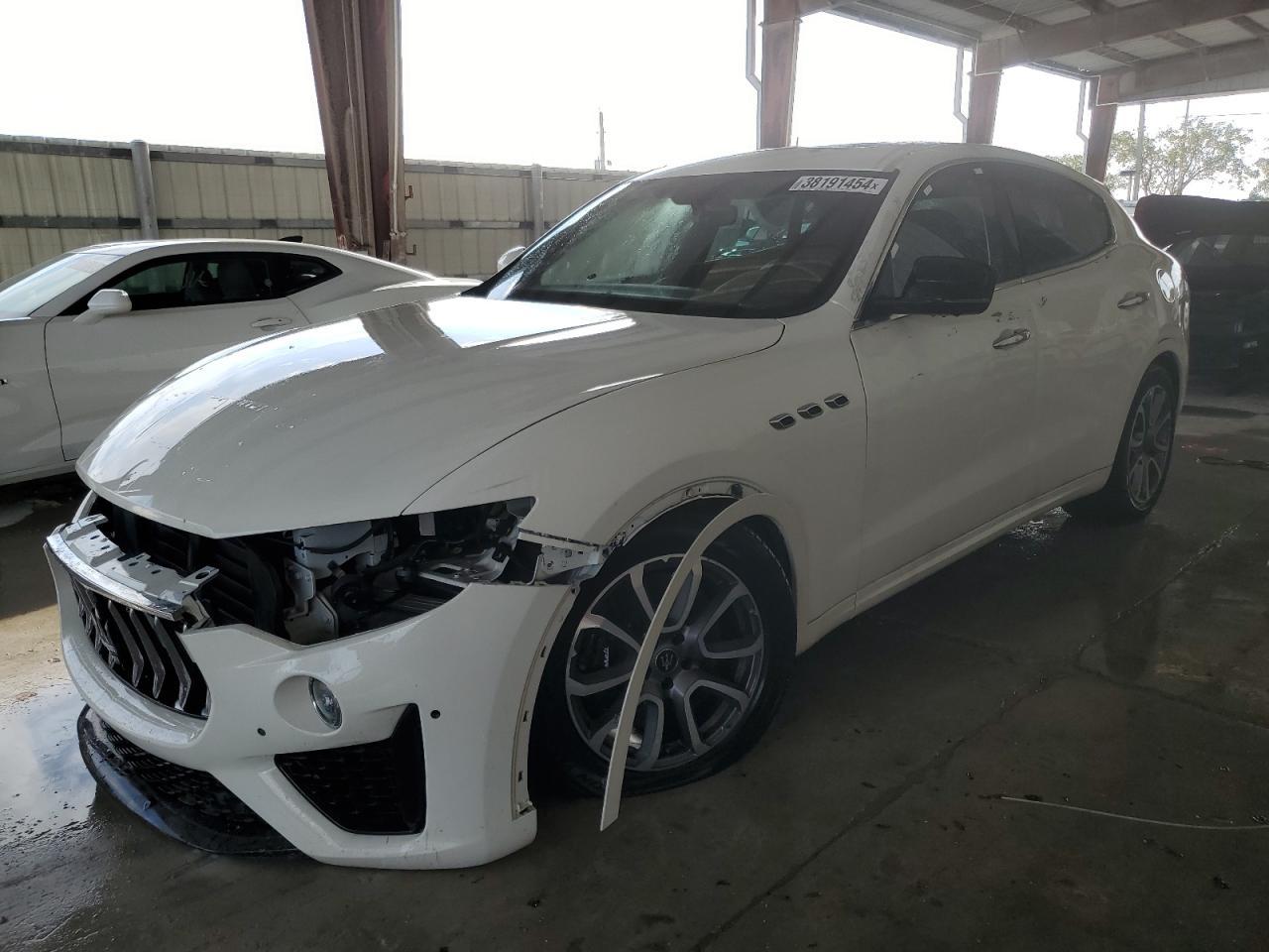 2020 MASERATI LEVANTE S