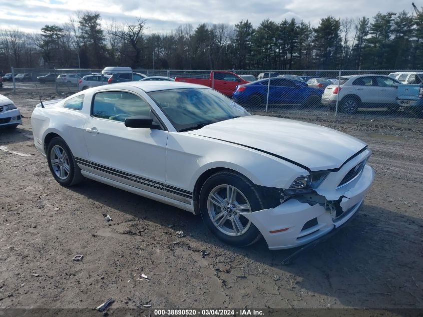 2013 FORD MUSTANG V6