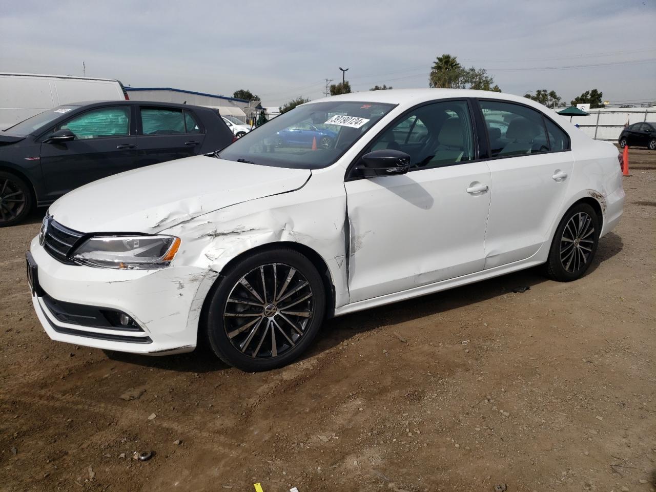 2016 VOLKSWAGEN JETTA SPORT