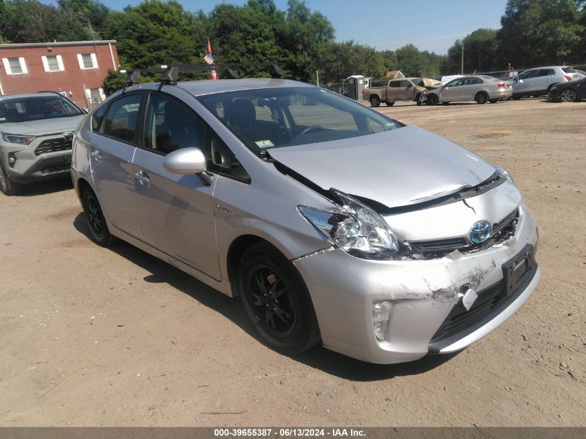 2015 TOYOTA PRIUS TWO