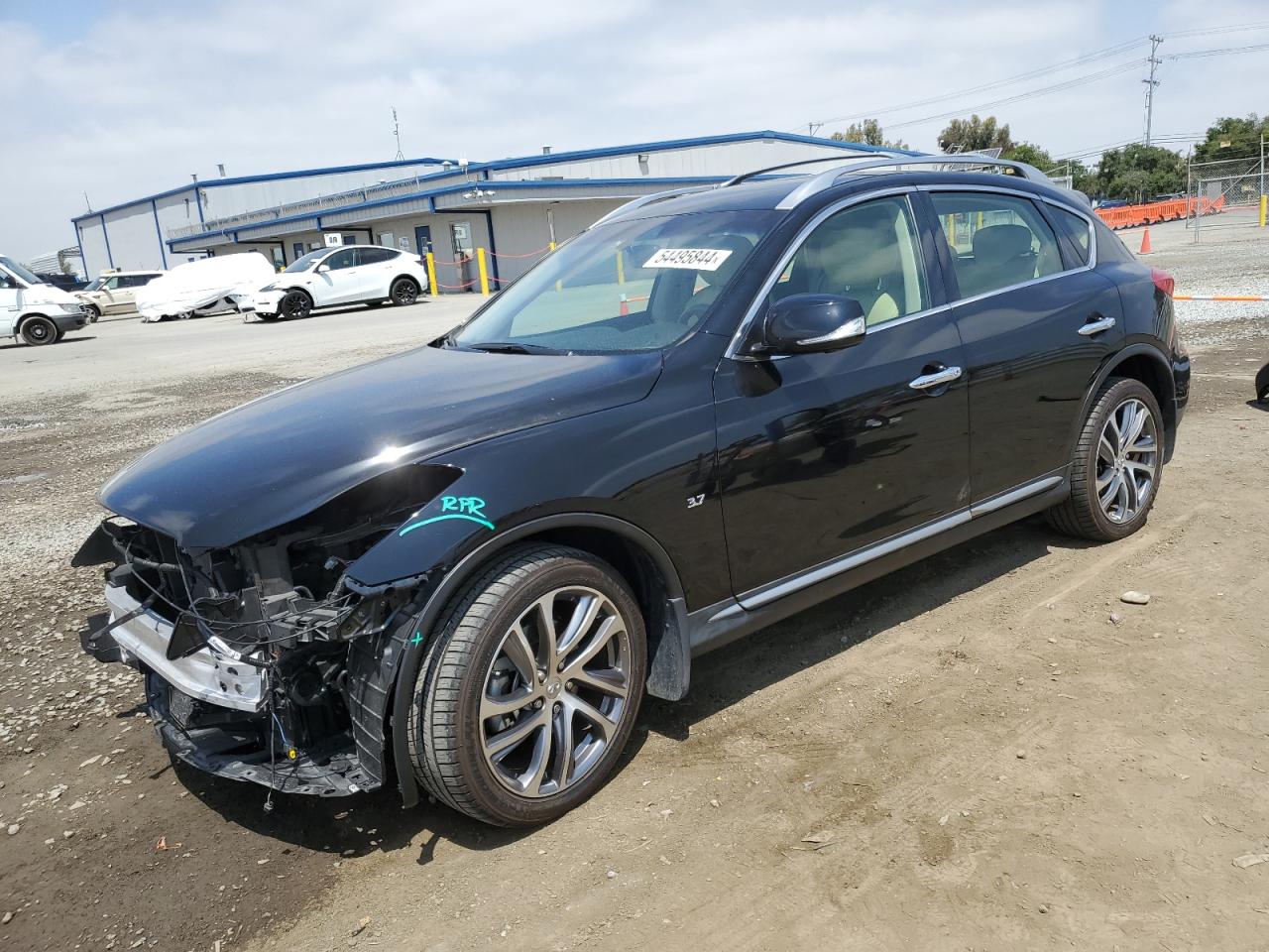 2016 INFINITI QX50