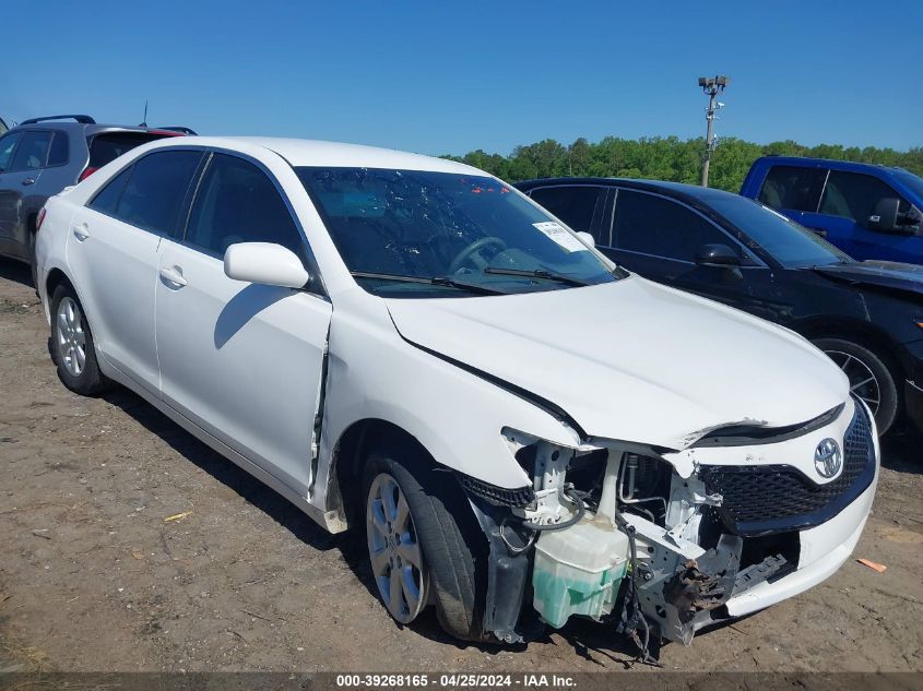 2011 TOYOTA CAMRY LE