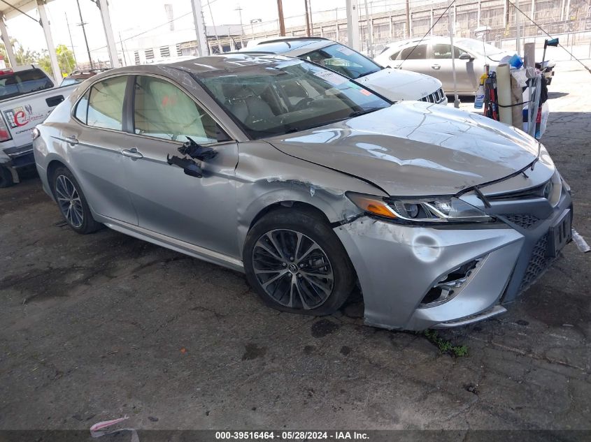 2018 TOYOTA CAMRY SE