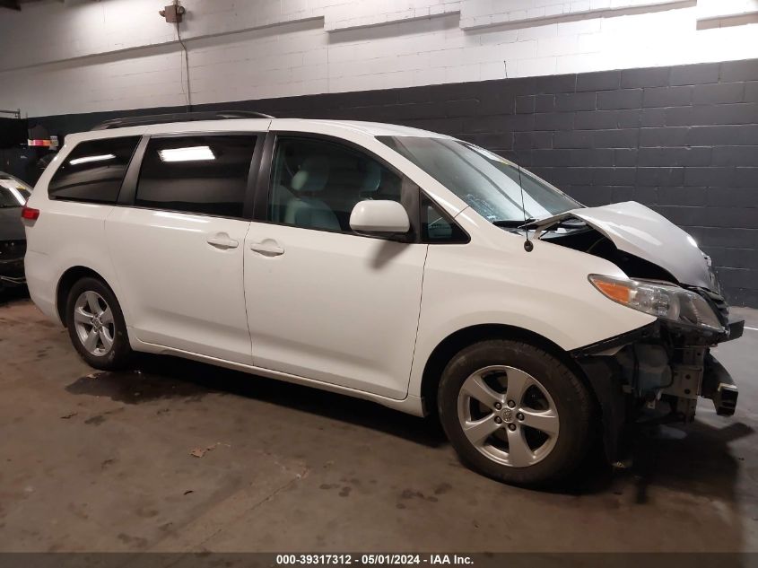 2014 TOYOTA SIENNA LE V6 8 PASSENGER