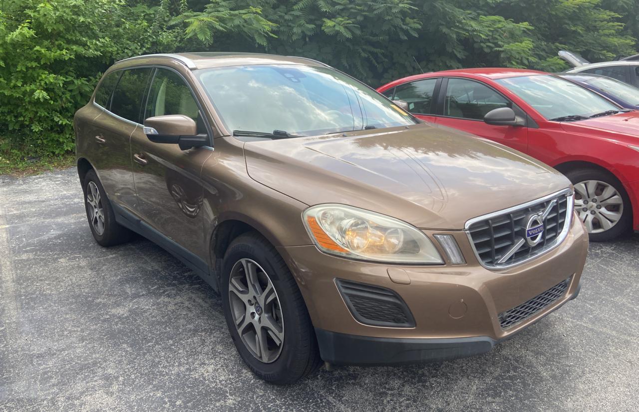 2011 VOLVO XC60 T6