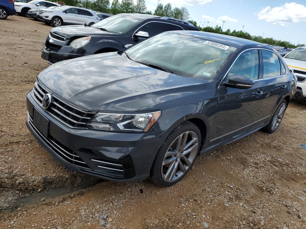 2016 VOLKSWAGEN PASSAT S