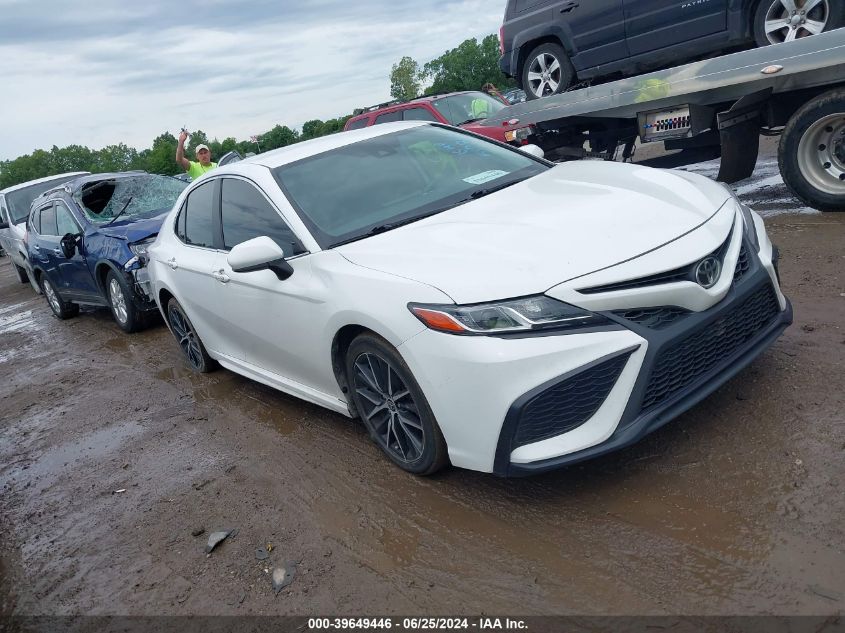 2021 TOYOTA CAMRY SE