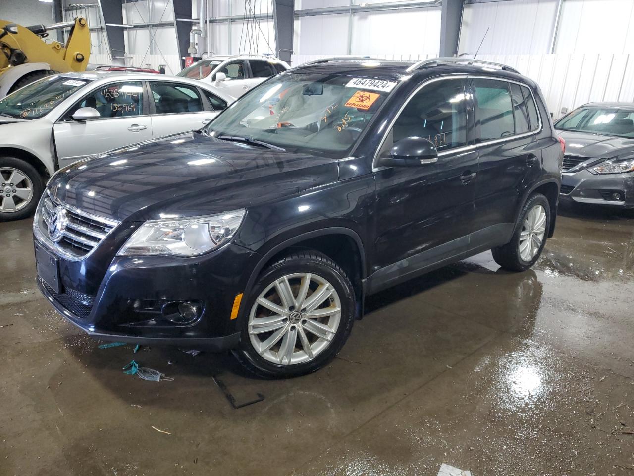 2011 VOLKSWAGEN TIGUAN S