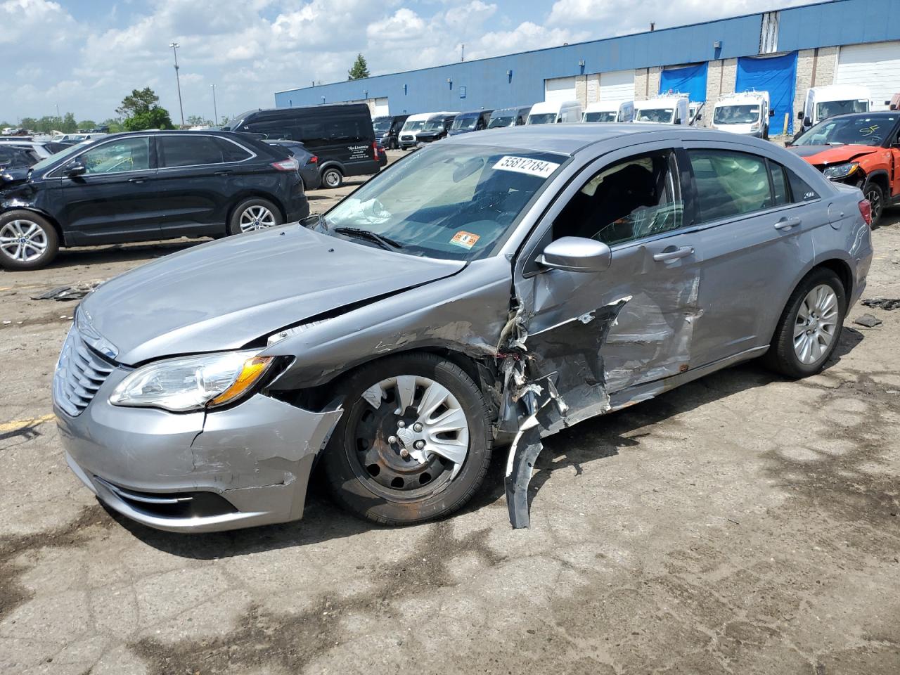 2013 CHRYSLER 200 LX