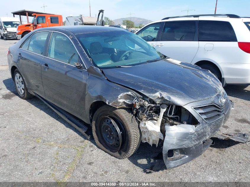 2011 TOYOTA CAMRY LE