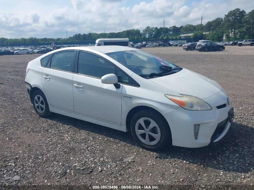 2013 TOYOTA PRIUS THREE