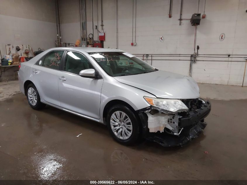 2014 TOYOTA CAMRY LE