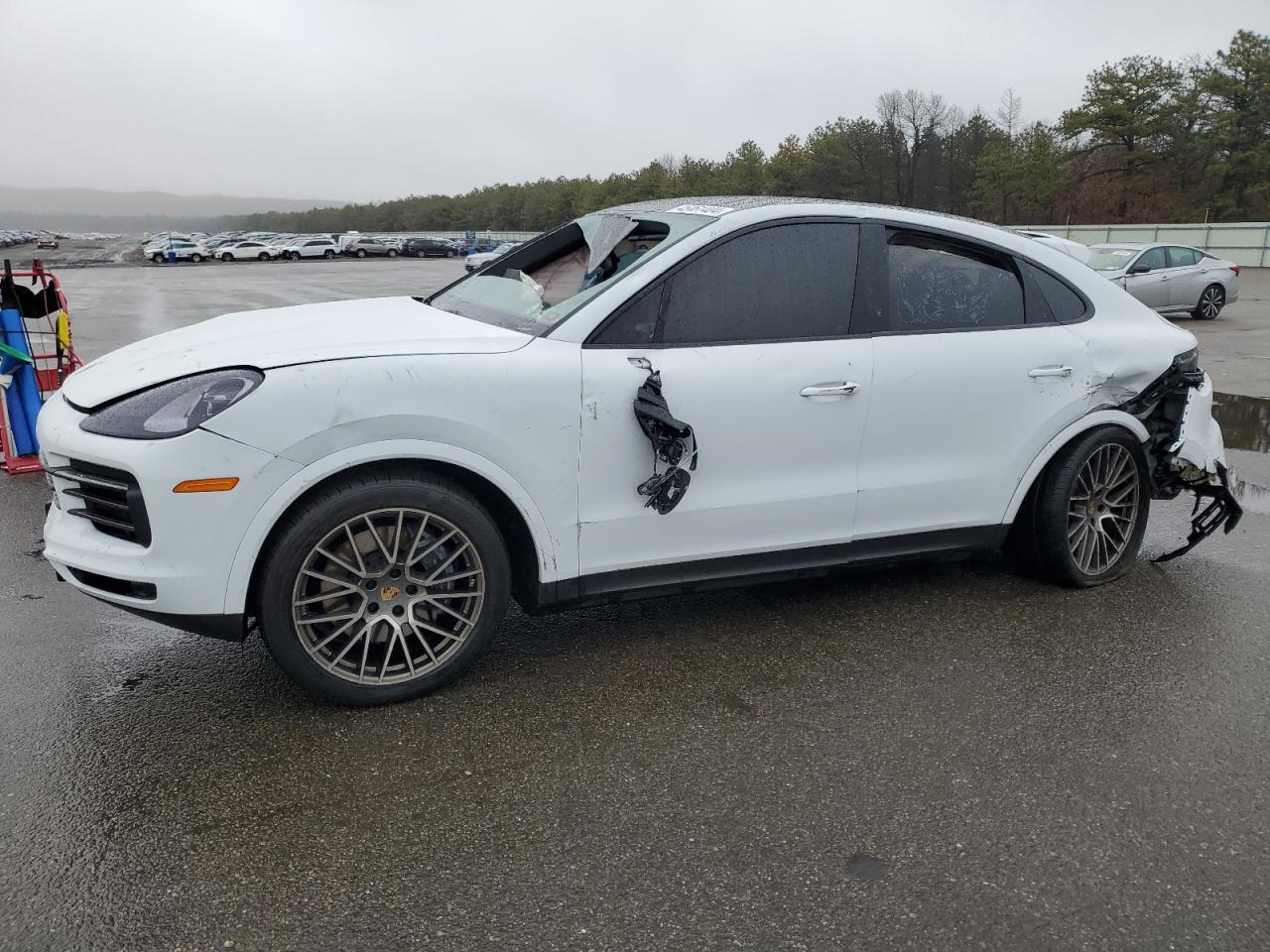 2023 PORSCHE CAYENNE COUPE