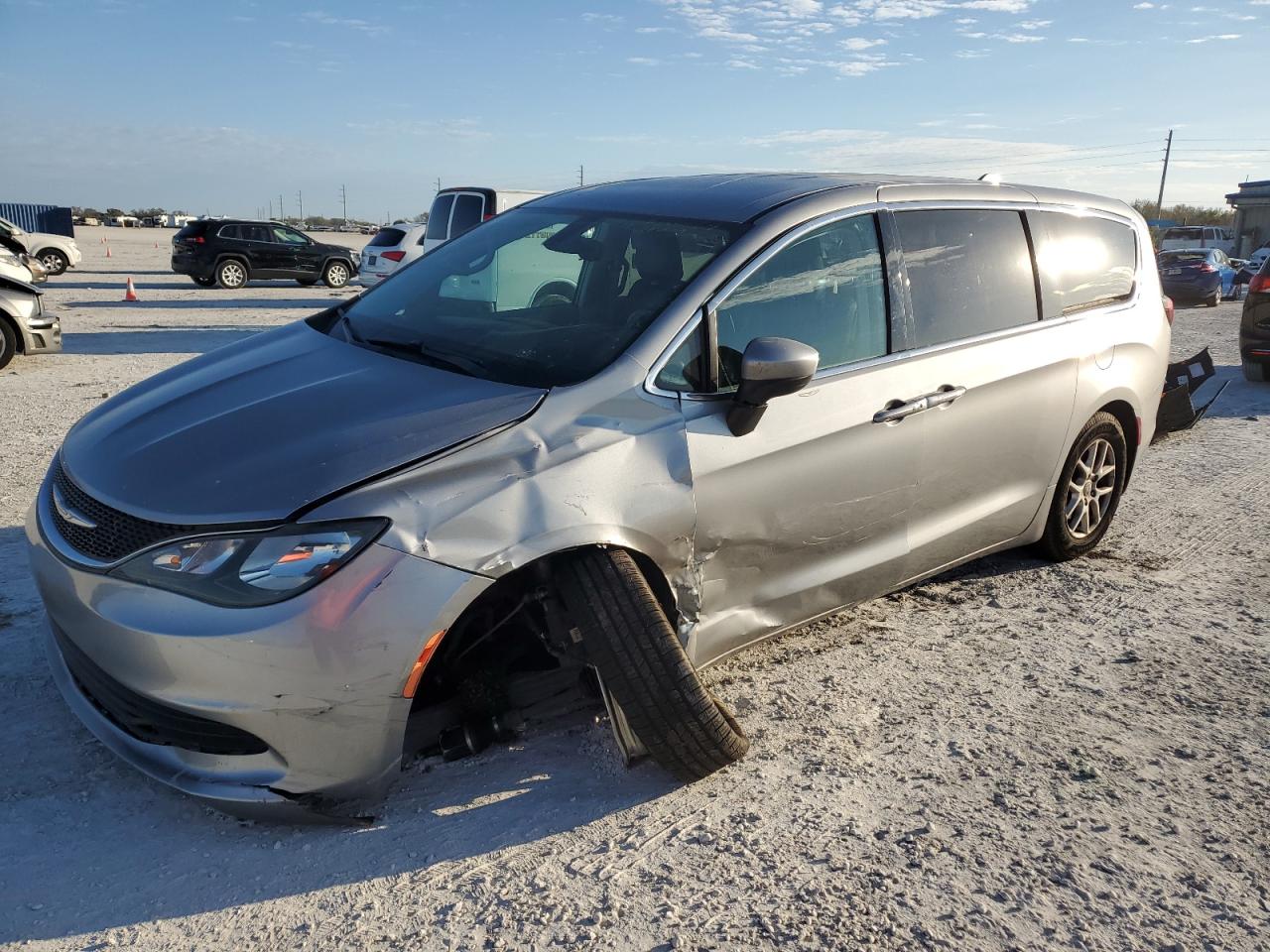 2017 CHRYSLER PACIFICA LX