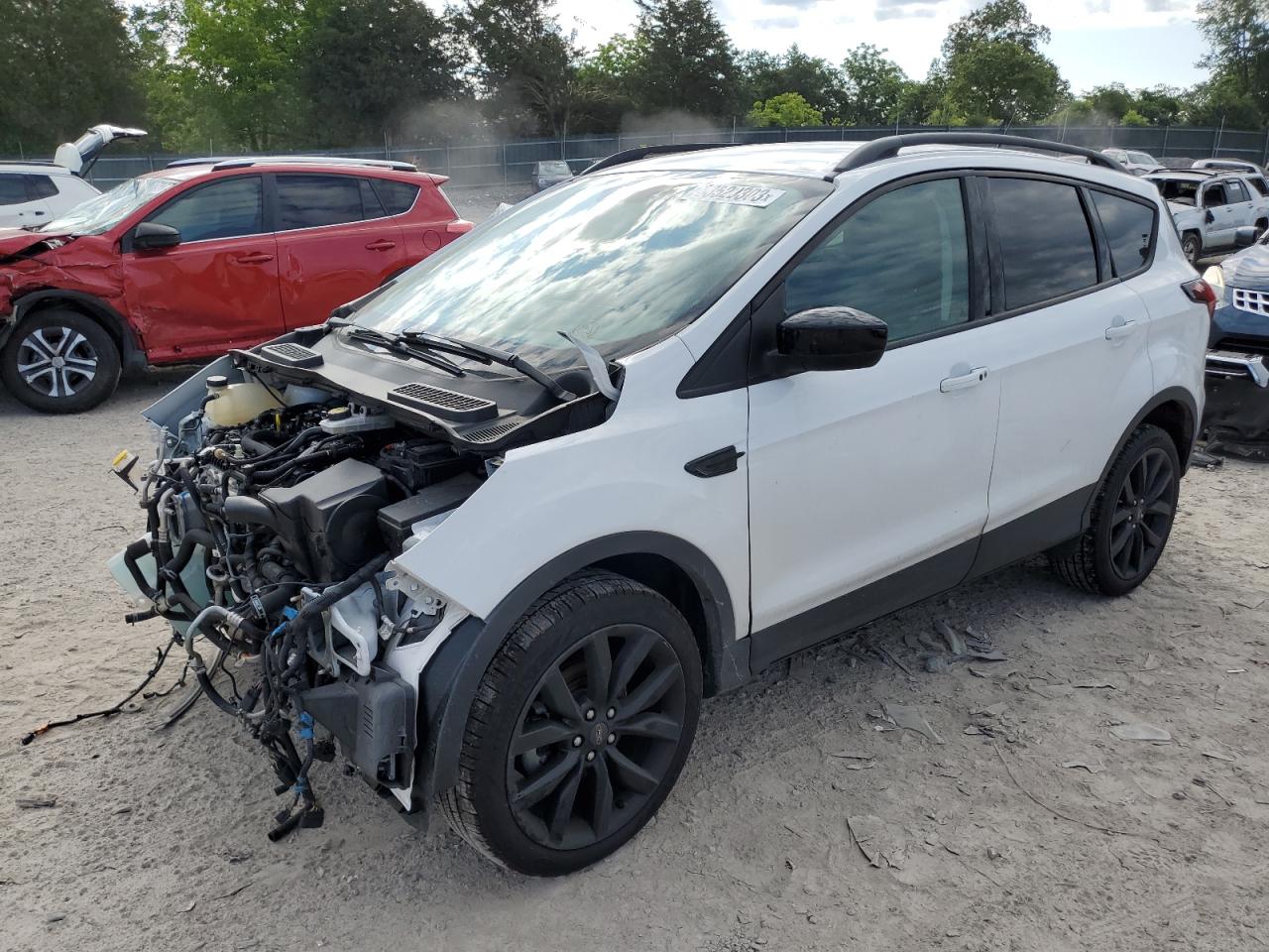 2019 FORD ESCAPE SE