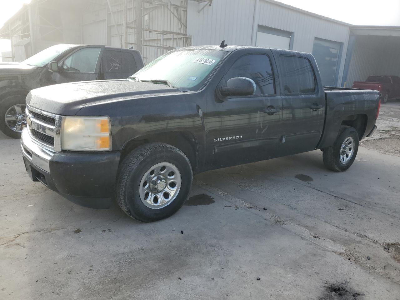 2010 CHEVROLET SILVERADO C1500  LS