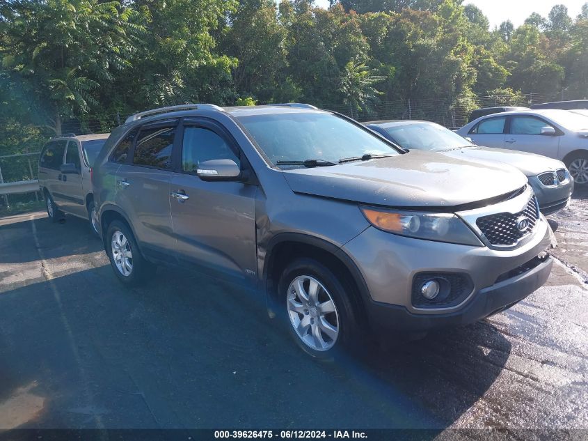 2011 KIA SORENTO LX