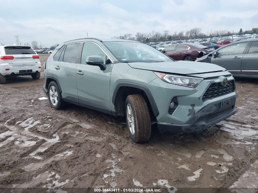 2021 TOYOTA RAV4 XLE