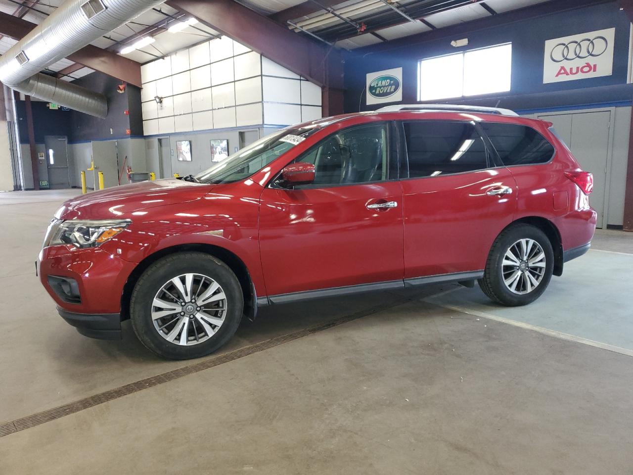 2017 NISSAN PATHFINDER S