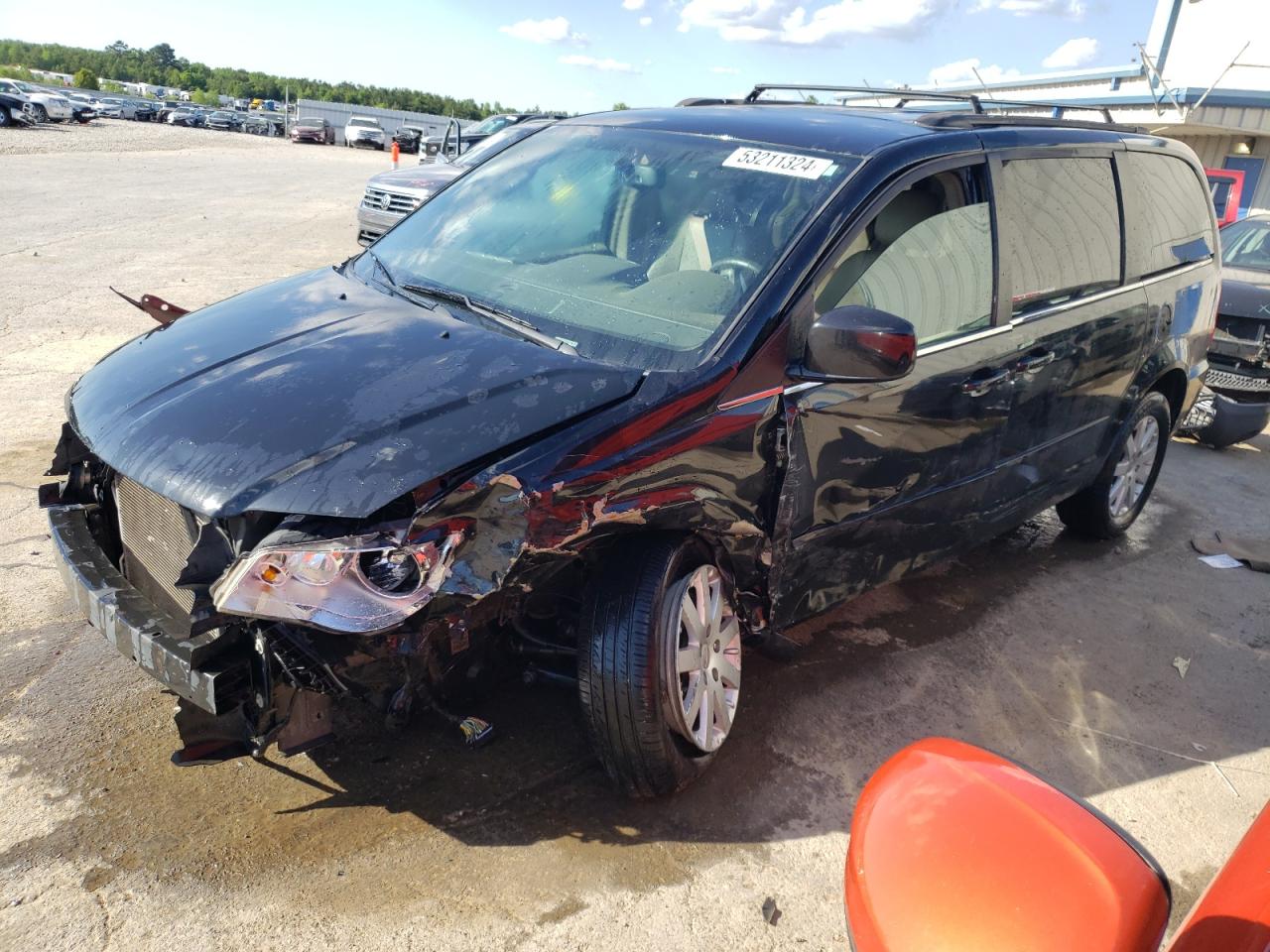 2015 CHRYSLER TOWN & COUNTRY LX