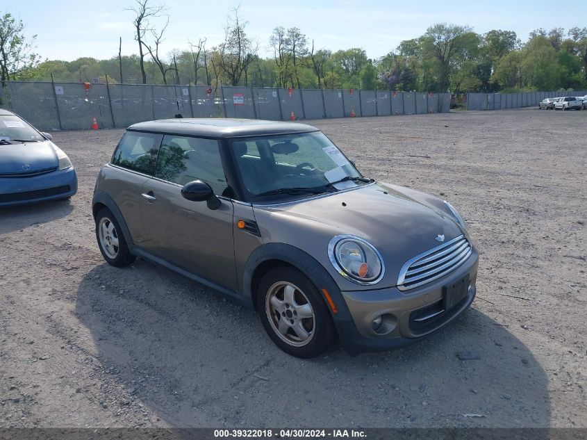 2011 MINI COOPER