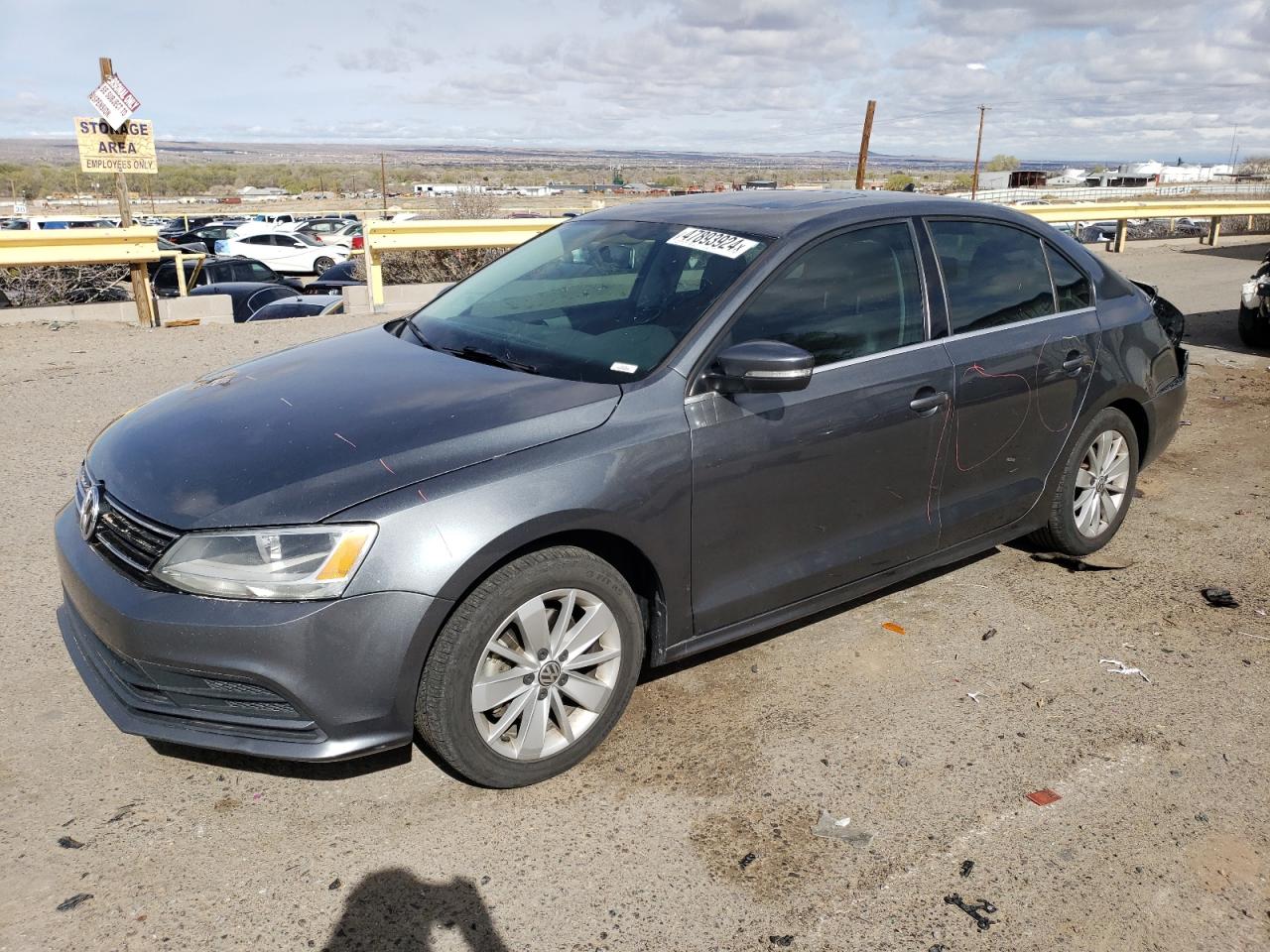 2016 VOLKSWAGEN JETTA SE