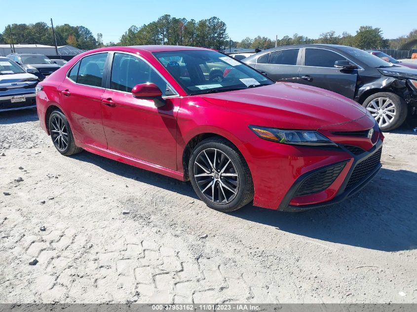 2021 TOYOTA CAMRY SE