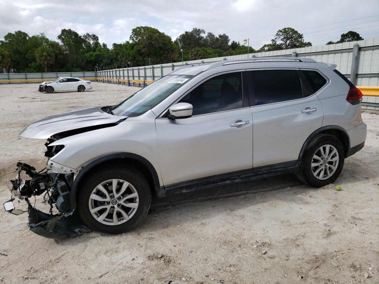 2018 NISSAN ROGUE S