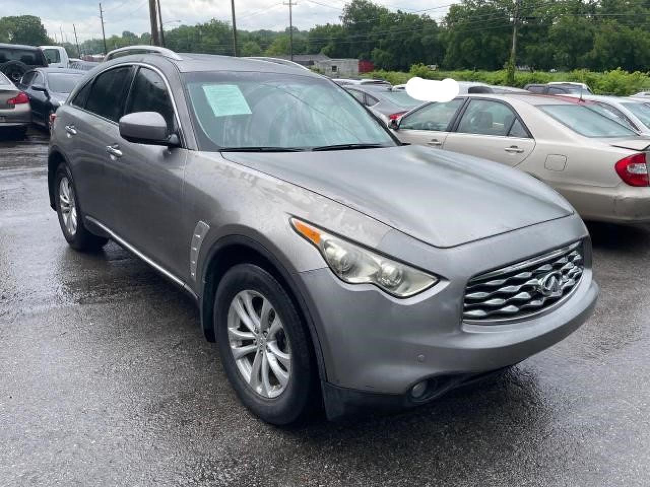 2011 INFINITI FX35