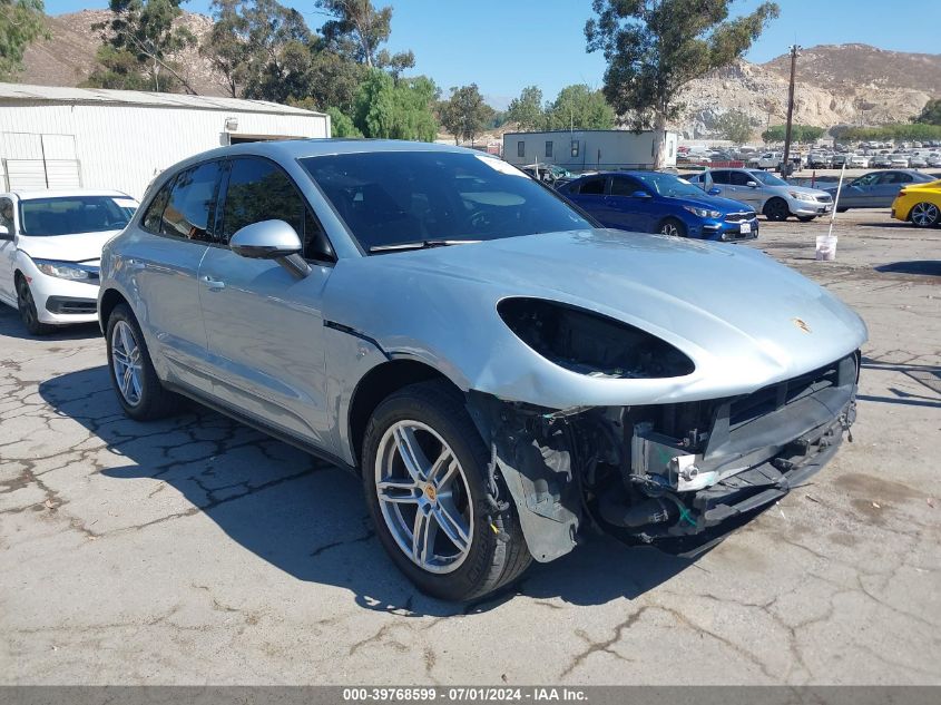 2020 PORSCHE MACAN