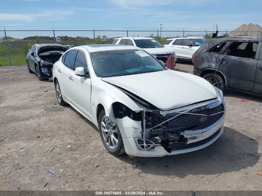 2018 INFINITI Q70 3.7 LUXE